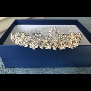 Bel Aire Bridal Tiara